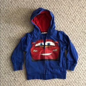 Good condition lightning McQueen hoodie size 2-4